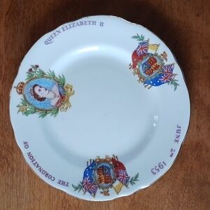 Vintage Gladstone 1953 Coronation Elizabeth II Plate